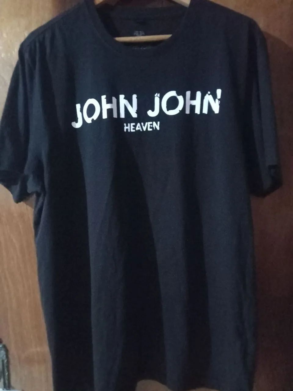 Blusa Jhon Jhon preta malha macia e confortável 