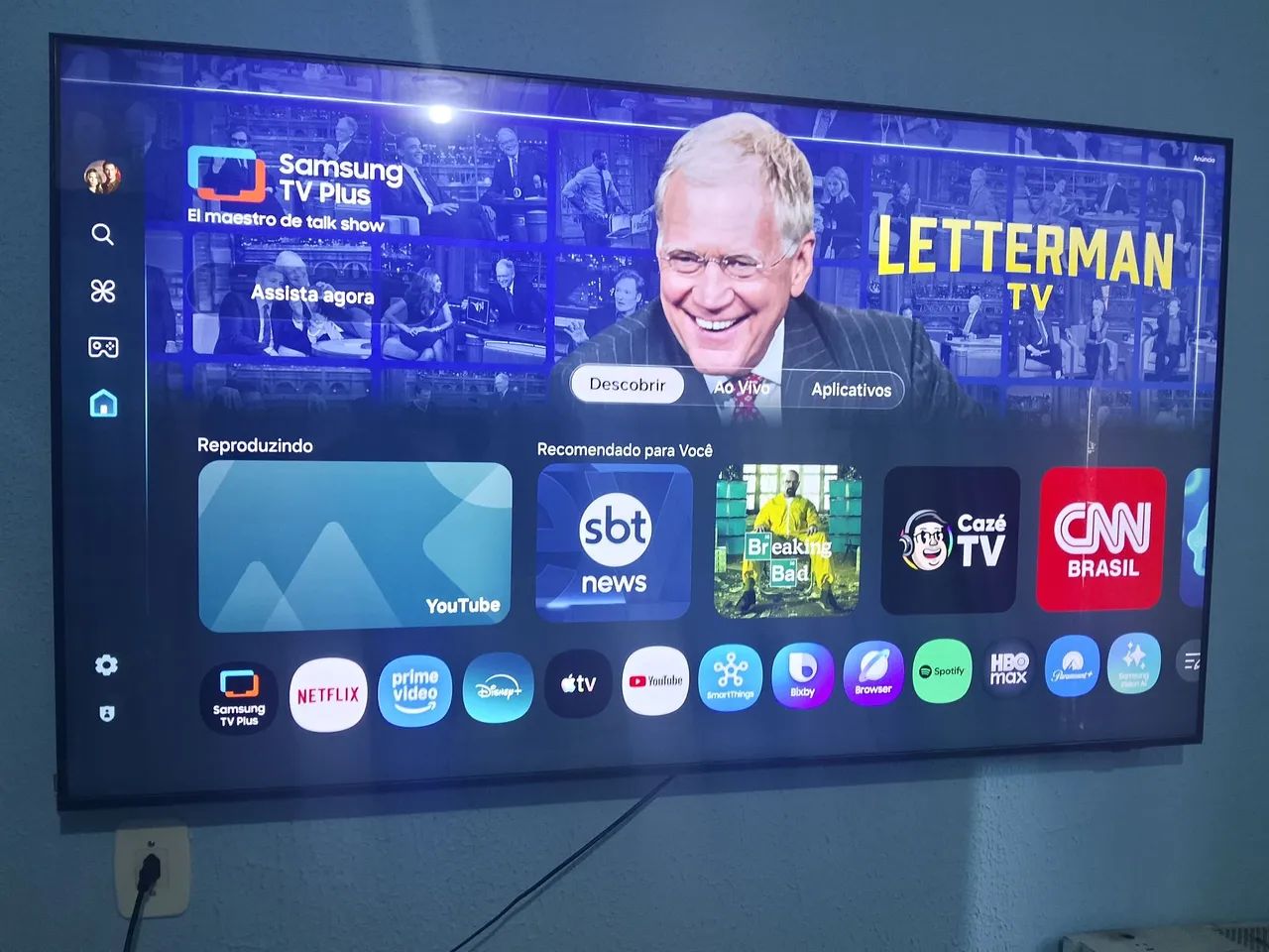 Vendo tv 65 polegadas crystal UHD  - Foto 3