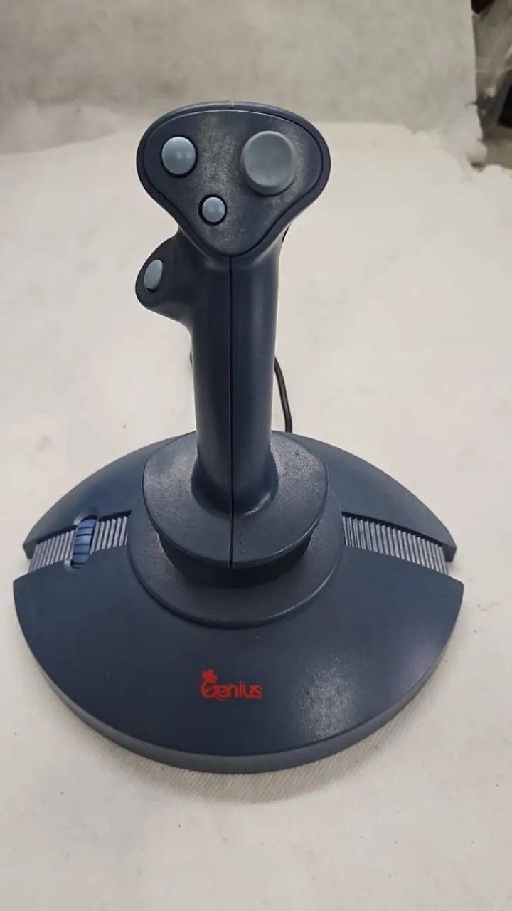 JOYSTICK retrô GENIUS FLIGHT 2000  novo com Manual