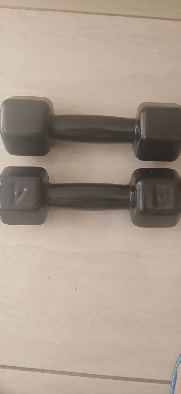Par de Halter emborrachado 4 kg