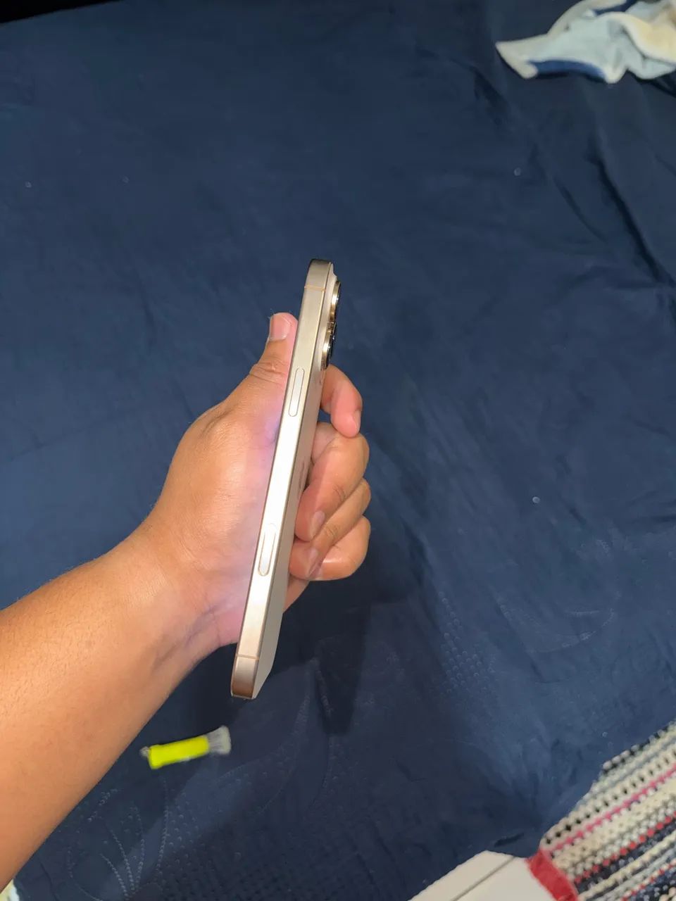 Vende-se iPhone 16 pro max  - Foto 2