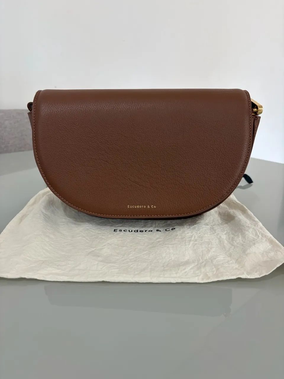 Bolsa escudero couro marrom