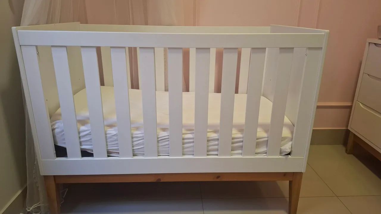 Berço Infantil Branco com Colchão - Foto 2
