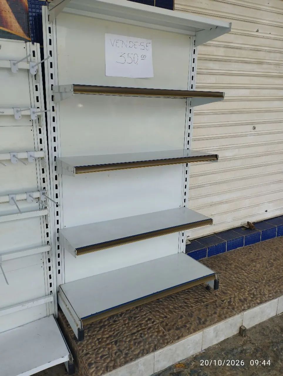 Gôndola com 5 prateleiras 
