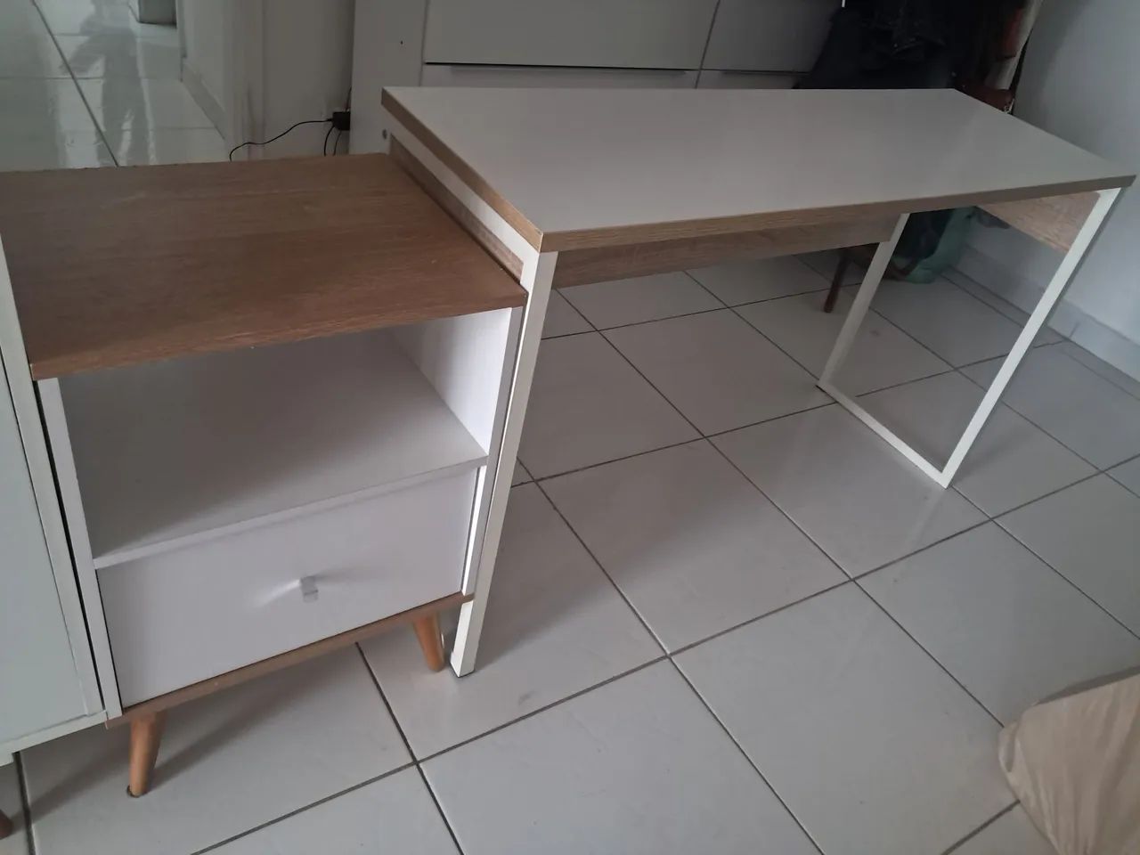 Vendo escrivaninha  - Foto 3