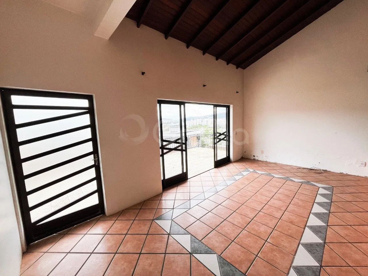 Casa Residencial de 263m² com 5 quartos no Itacorubi - Foto 4