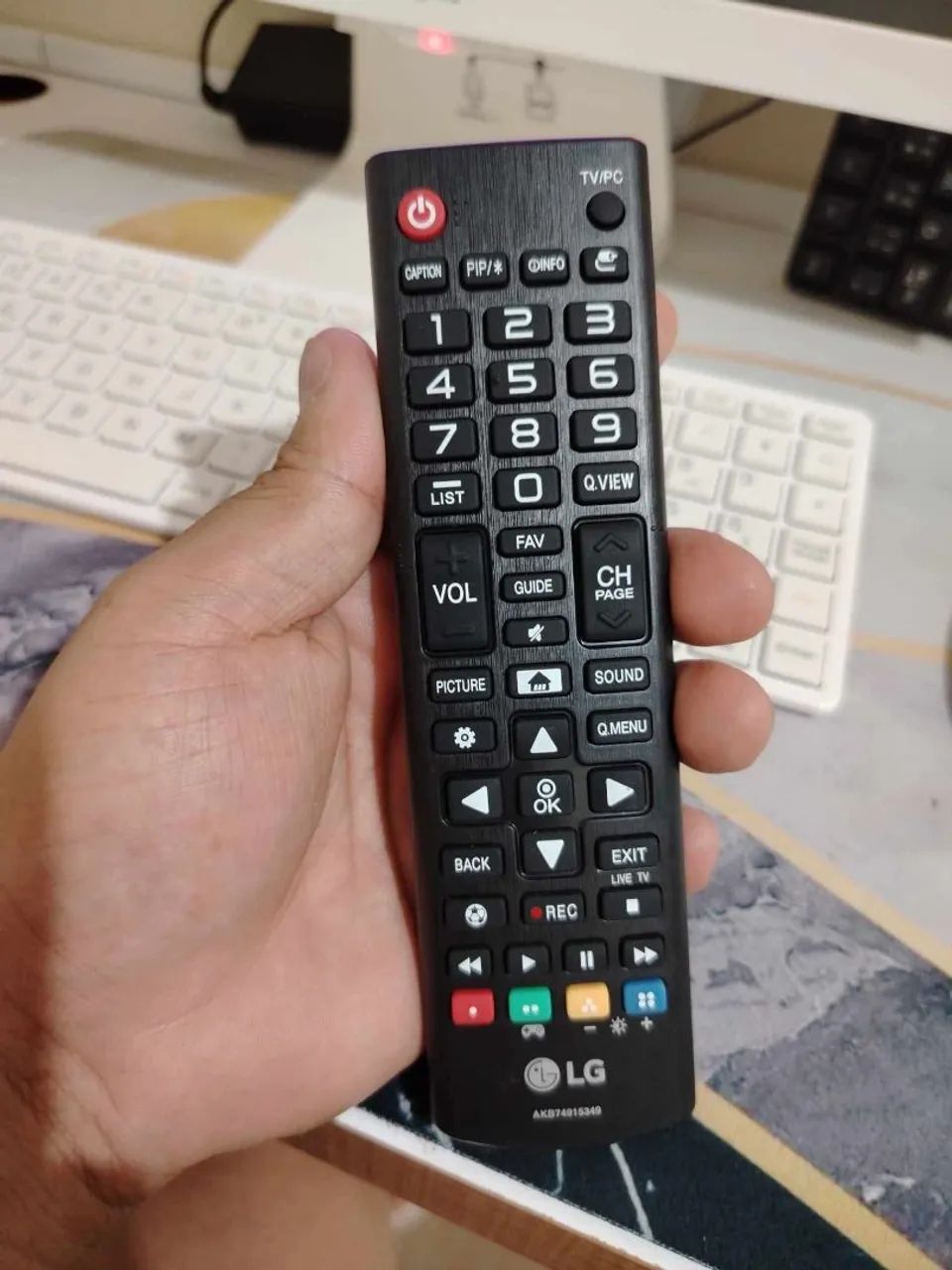 PC e TV | LG i5 10° | 8ghz | 1TB de HD| 24 polegadas  - Foto 5