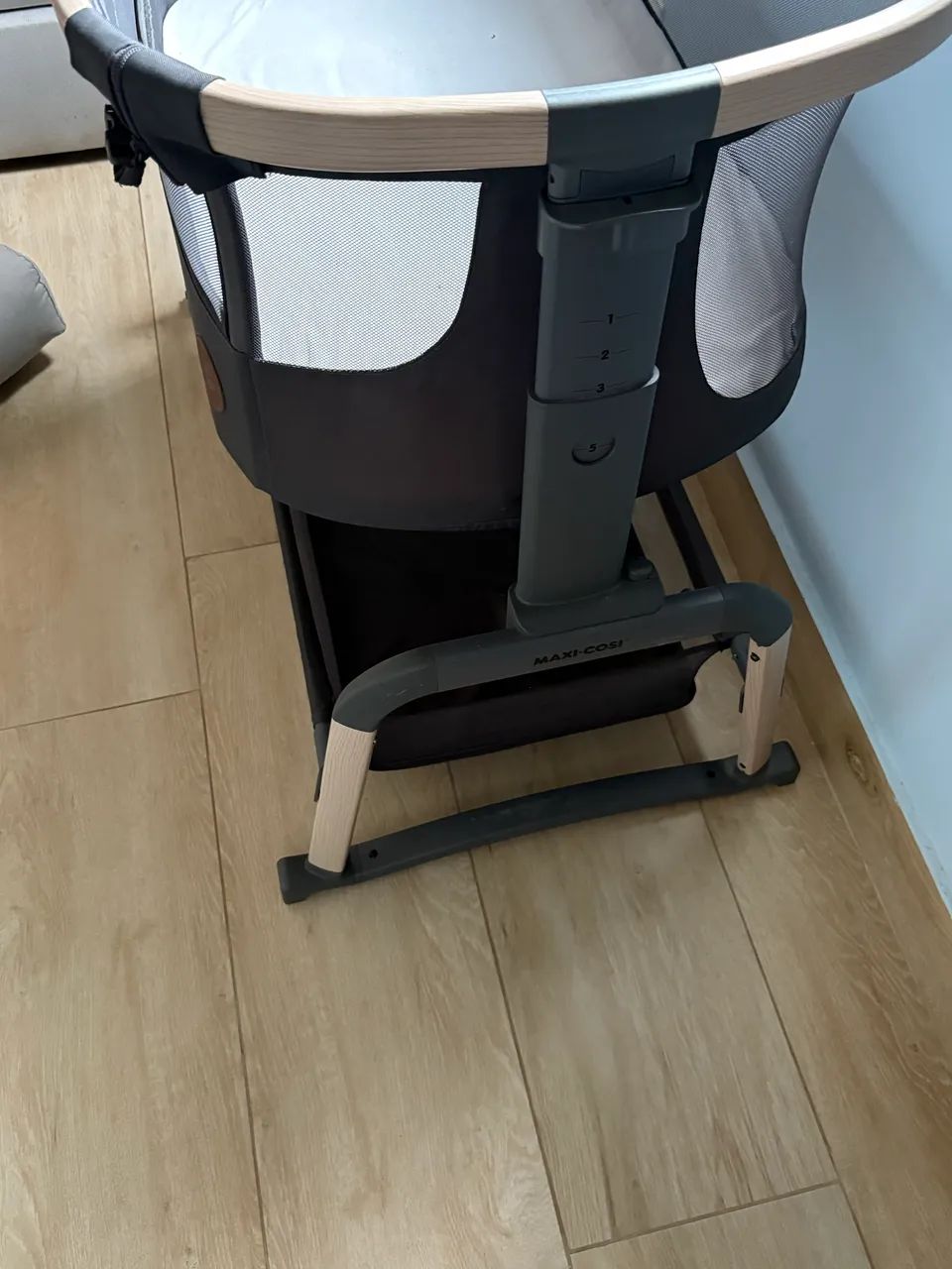 Berço portátil acoplado com balanço maxi cosi  - Foto 2