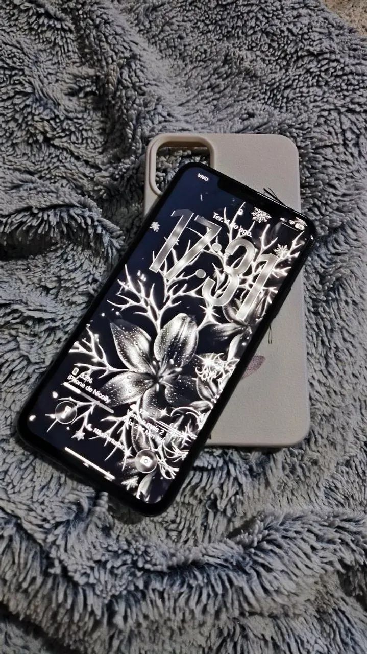 iPhone 11 PRO MAX - Foto 2