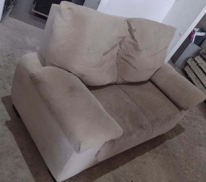 Sofá 2 lugares  - Foto 2