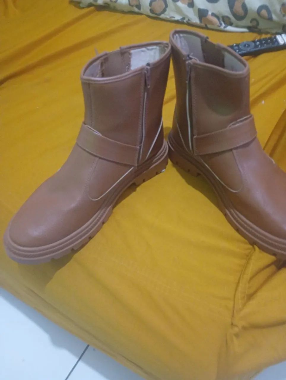 Bota Feminina Biker Napa Caramelo Moleca