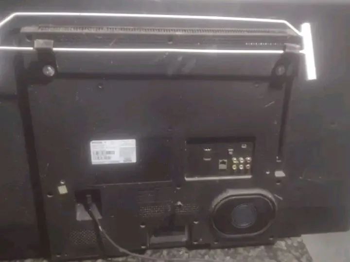 Vendo tv LCD 40 polegadas  - Foto 2