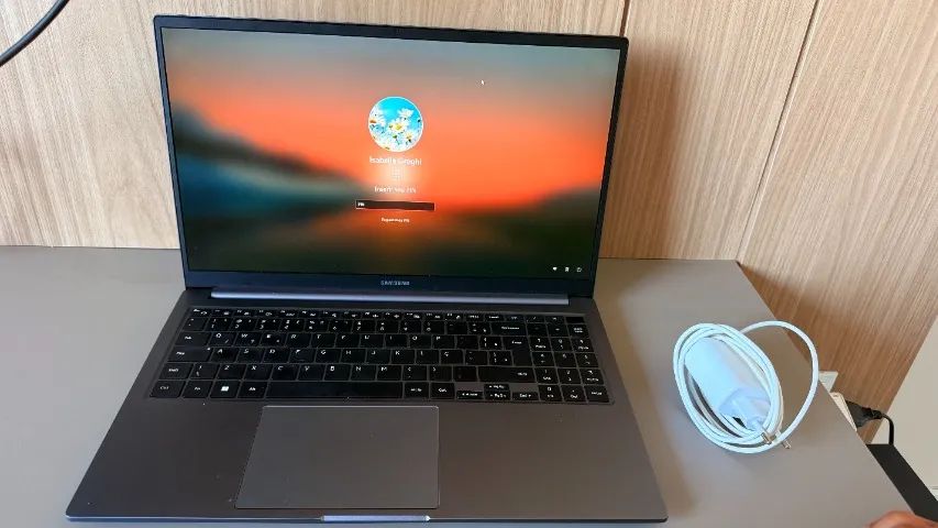 Notebook Samsung Galaxy Book4 Intel Inside U300 - Foto 2