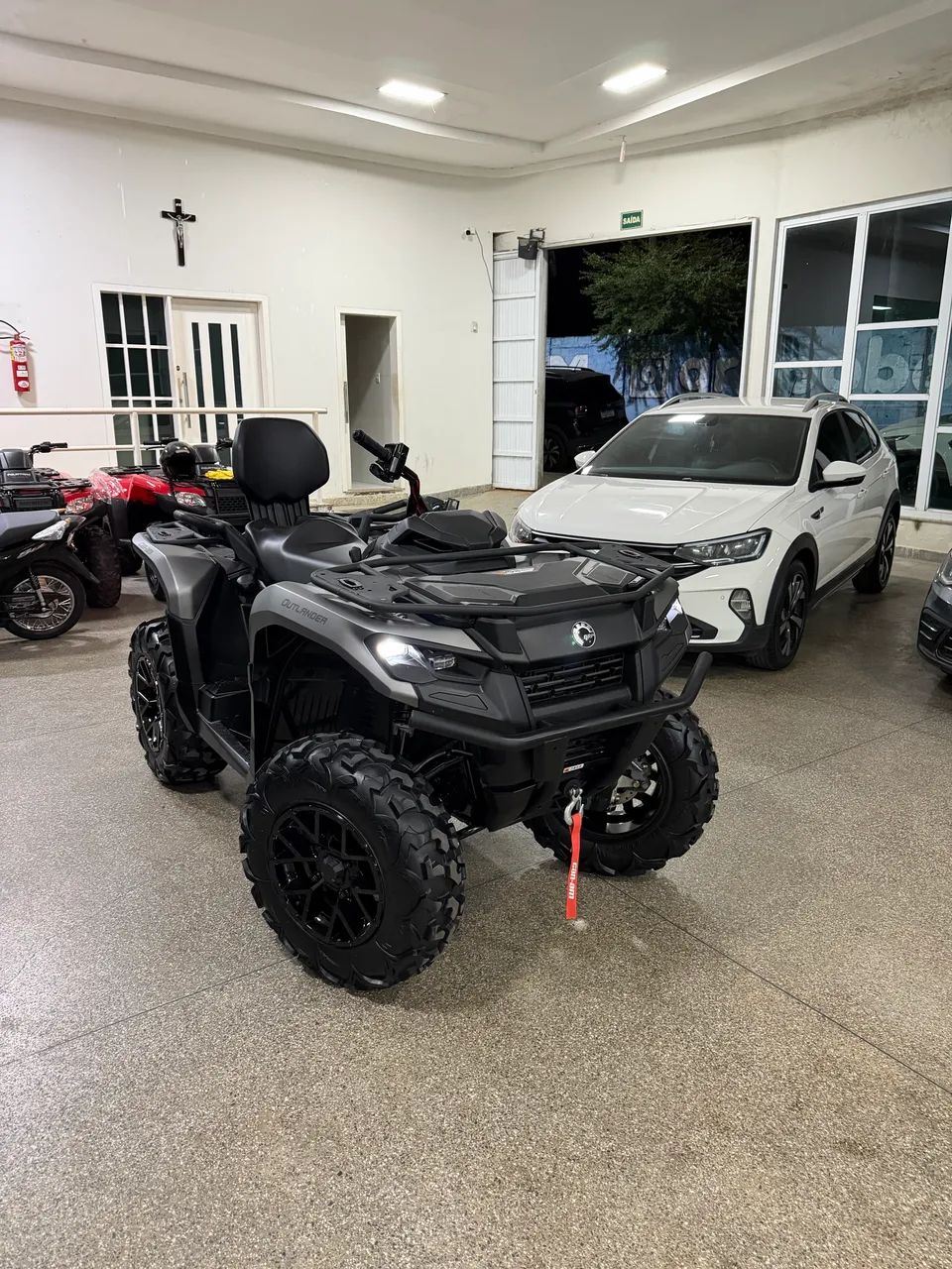 OUTLANDER XT 700