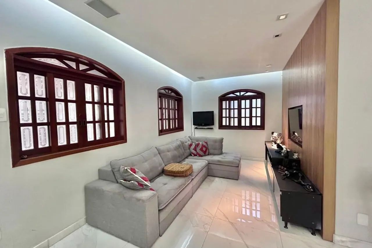Casa à Venda - Bonfim, 4 Quartos, 200 m2 - Foto 4