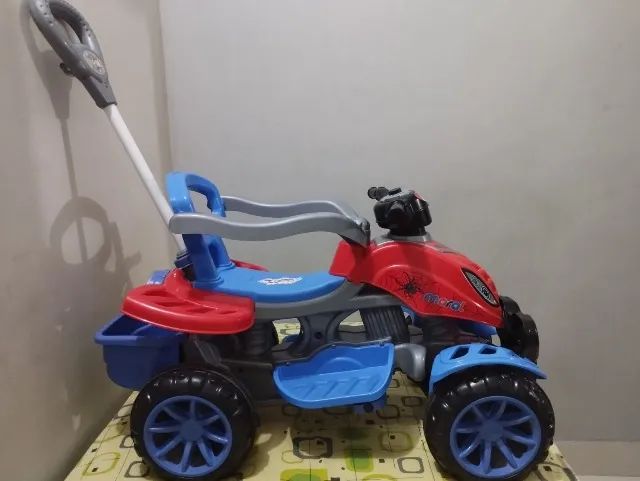 quadriciclo infantil 