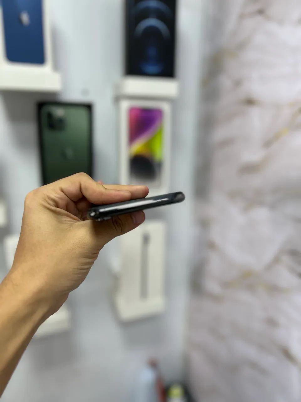iPhone XS Max - 64GB ( Preto )  - Foto 4