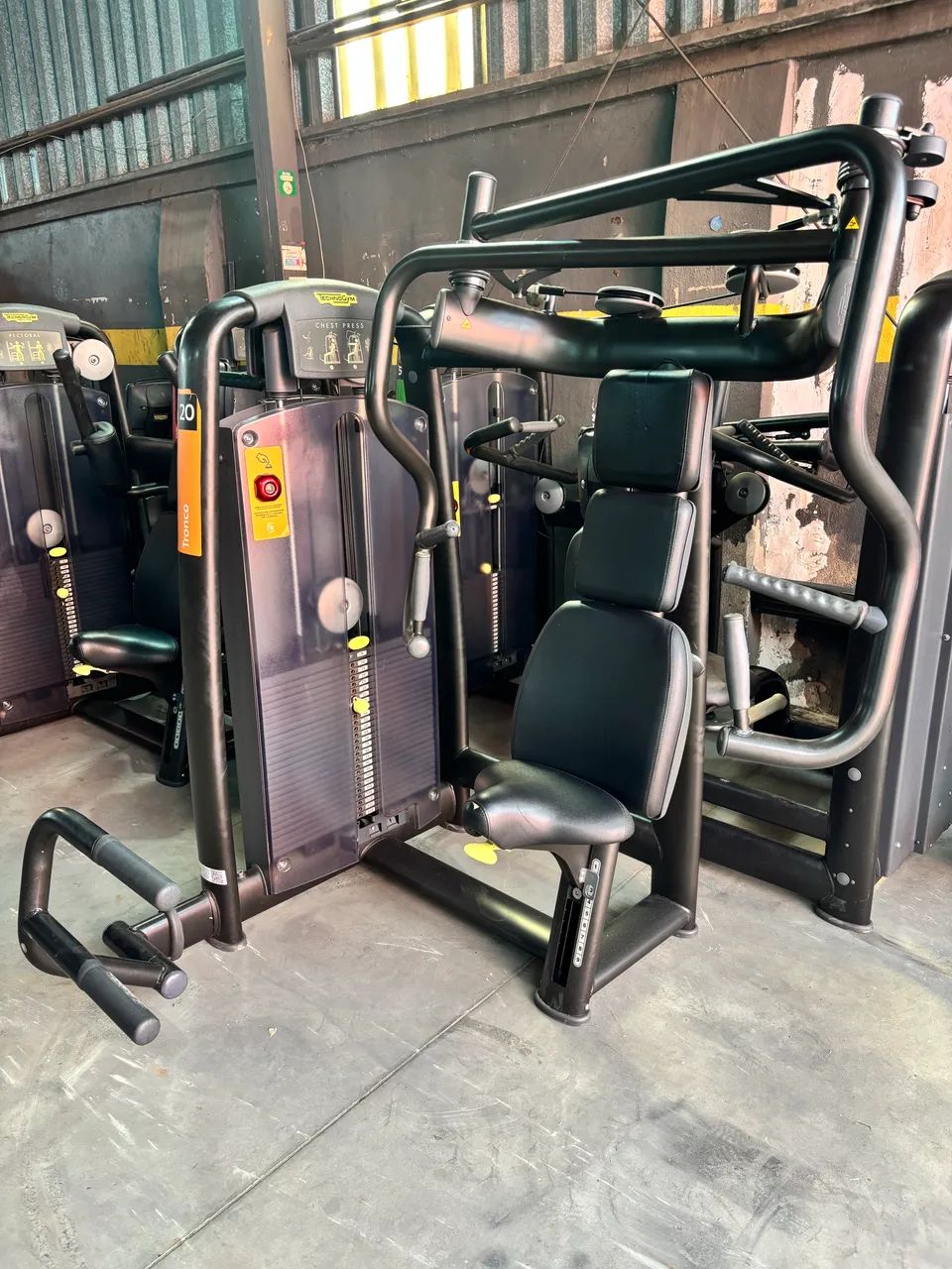 Supino Máquina Technogym Originalidade, Tecnologia e Excelência!!! - Foto 2