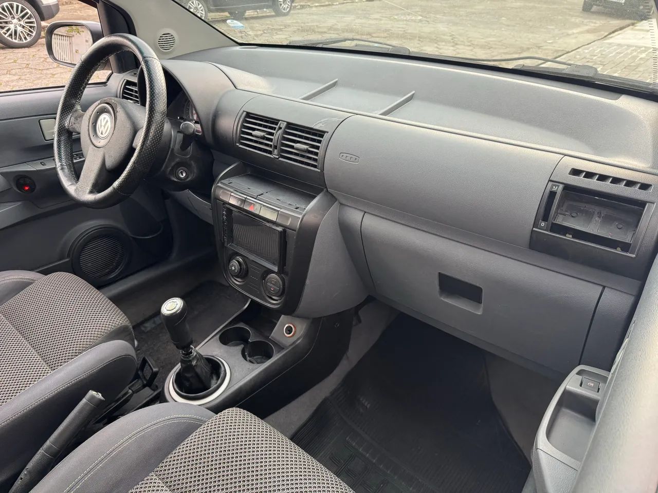 Volkswagen Spacefox SPORTLINE/HIGHLINE 1.6 T.Flex, foto 12 de 15
