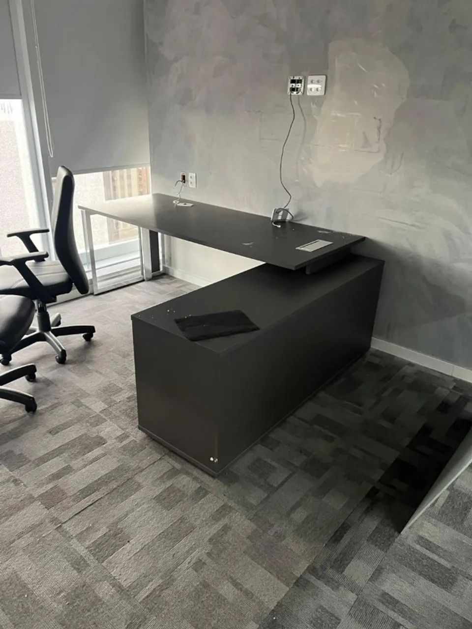 Mesa Executiva Pé Painel - Marca: Gabbinetto - Foto 3