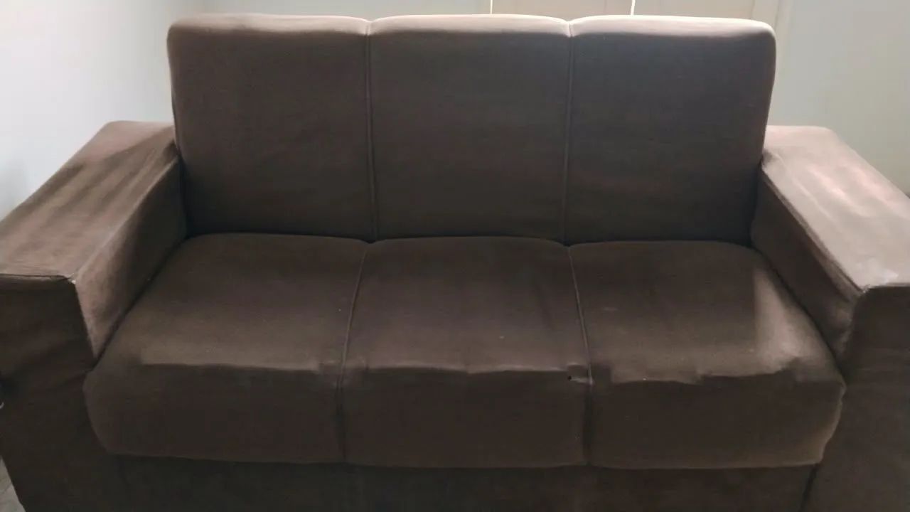 Vendo Dois Sofás Por R$250