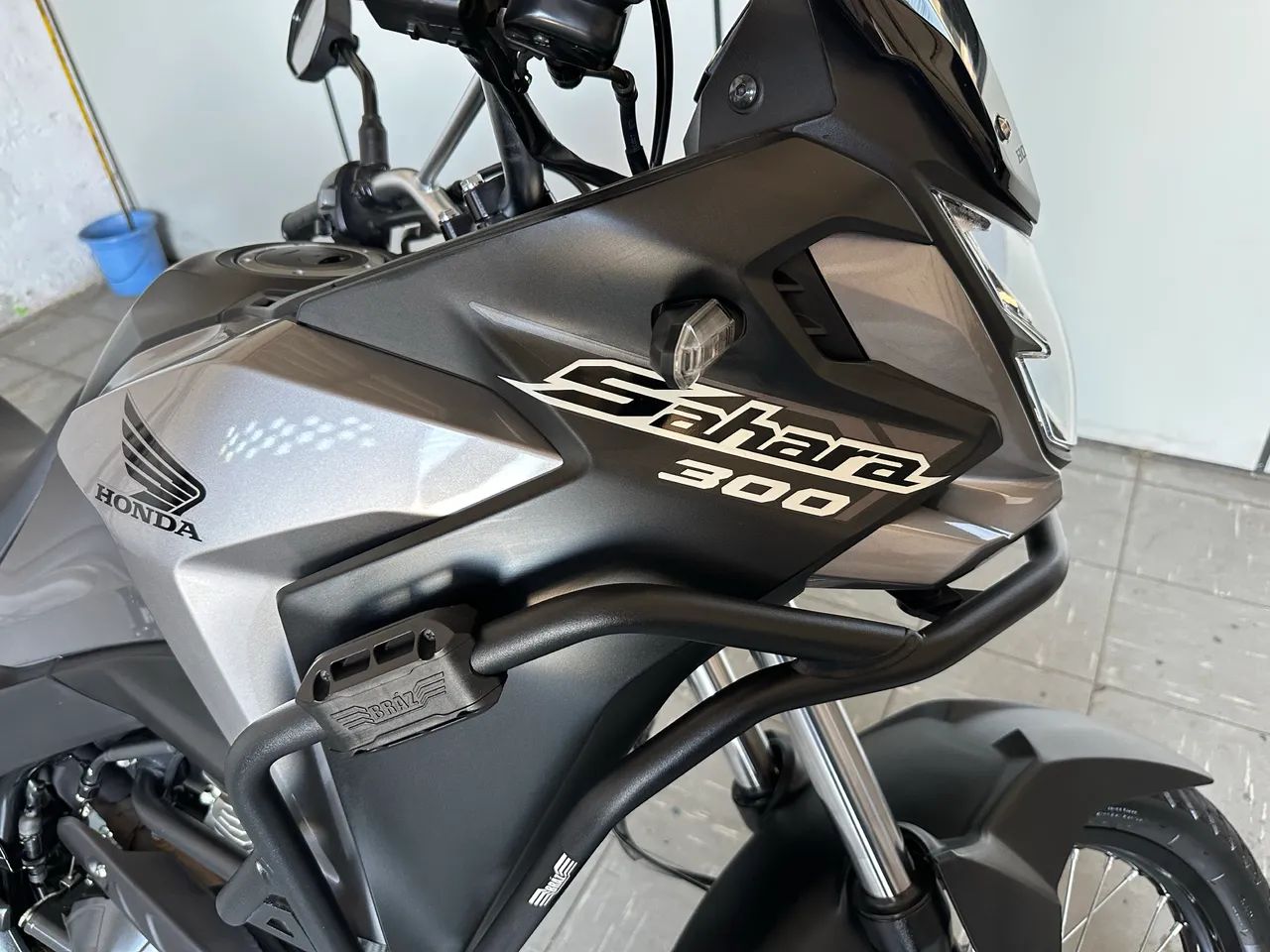 SAHARA 300 ABS 2025 - Foto 5