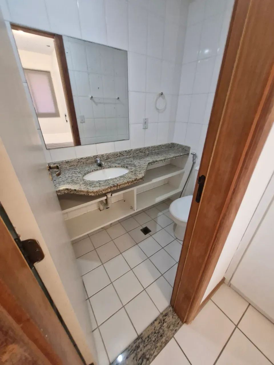 Excelente 1/4 e sala Mobiliado Cam.das Árvores! - Foto 9