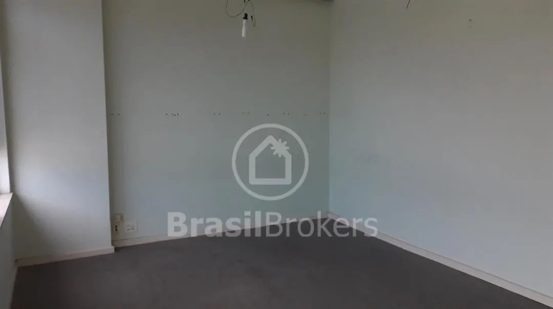 Sala comercial de 160m² com 3 vagas com localização privilegiada! - Foto 4