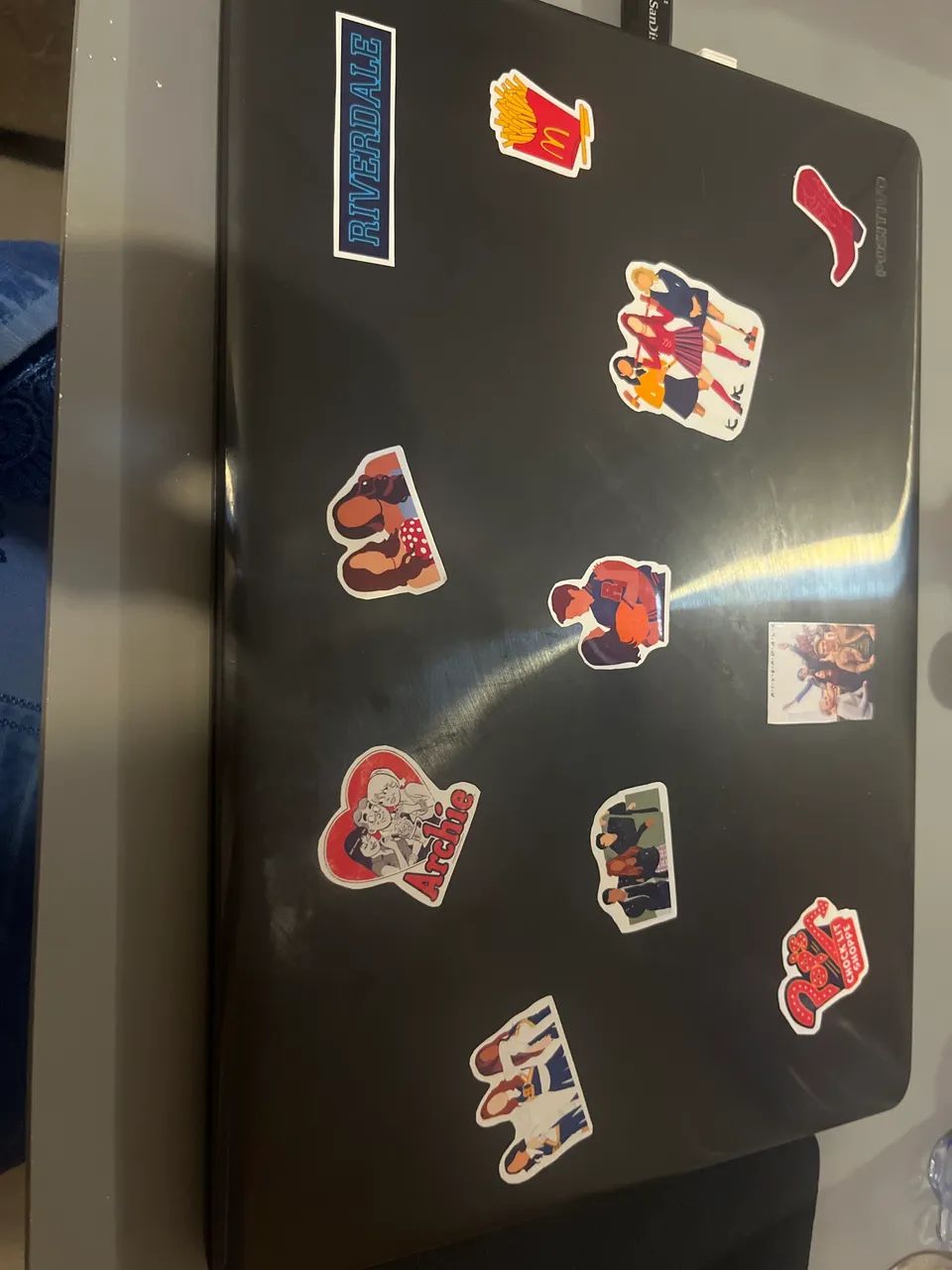 Notebook positivo. 