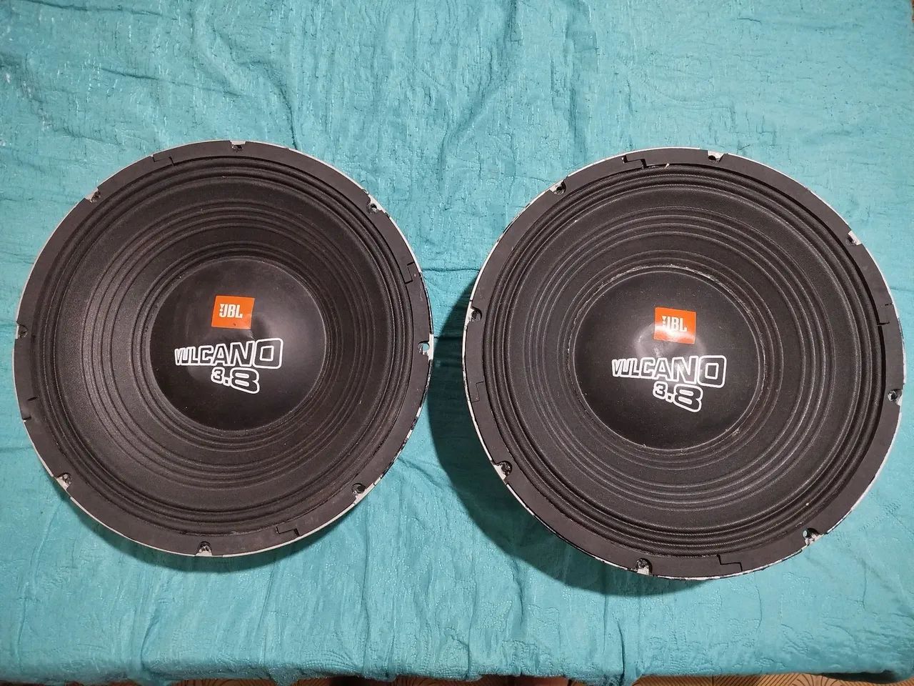 JBL Vulcano 15 polegadas - Foto 3