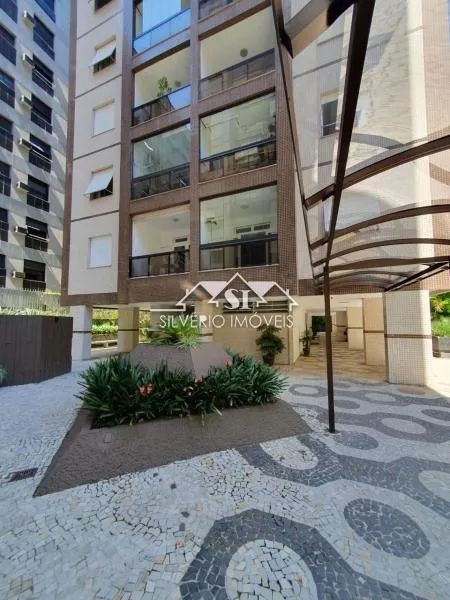 Apartamento- Petrópolis, Centro