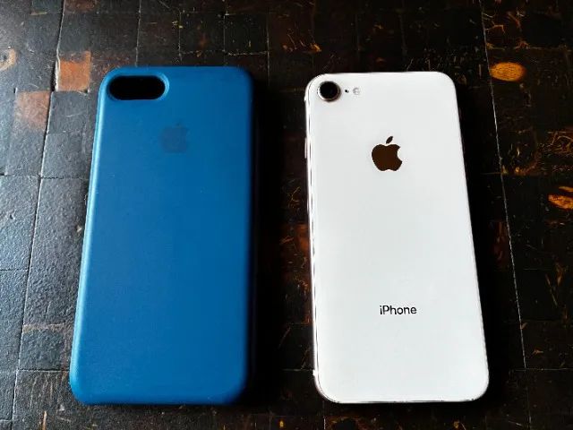 iPhone 8 64GB Silver - Ótimo Estado + Capa Silicone + Touch ID OK + Bateria 75% - Foto 3