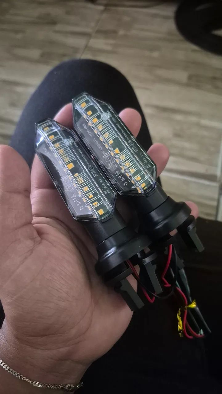 Pisca led nunca usado  - Foto 2