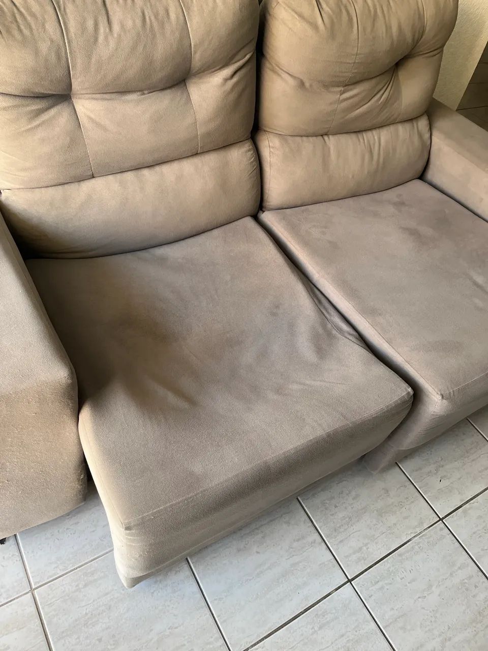 Vendo sofá 2 lugares  - Foto 3