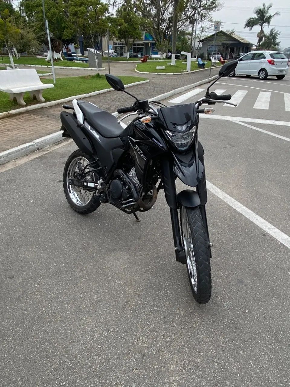 XTZ LANDER 250 PRETA FILÉ - Foto 2