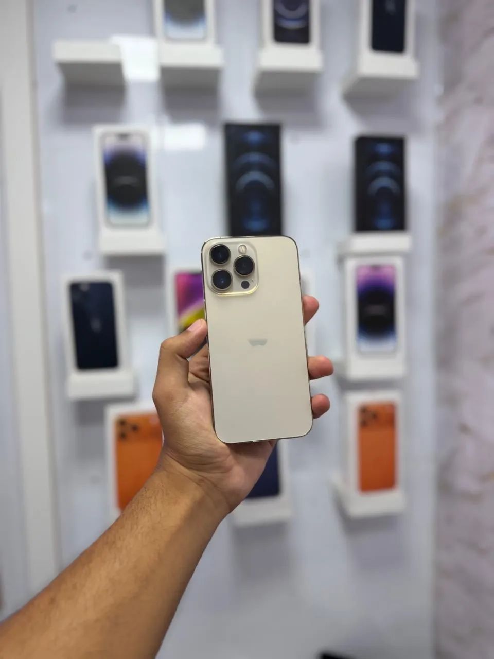 13 Pro 256 gb 2.800,00 - Celulares e Smartphones - Samambaia Sul