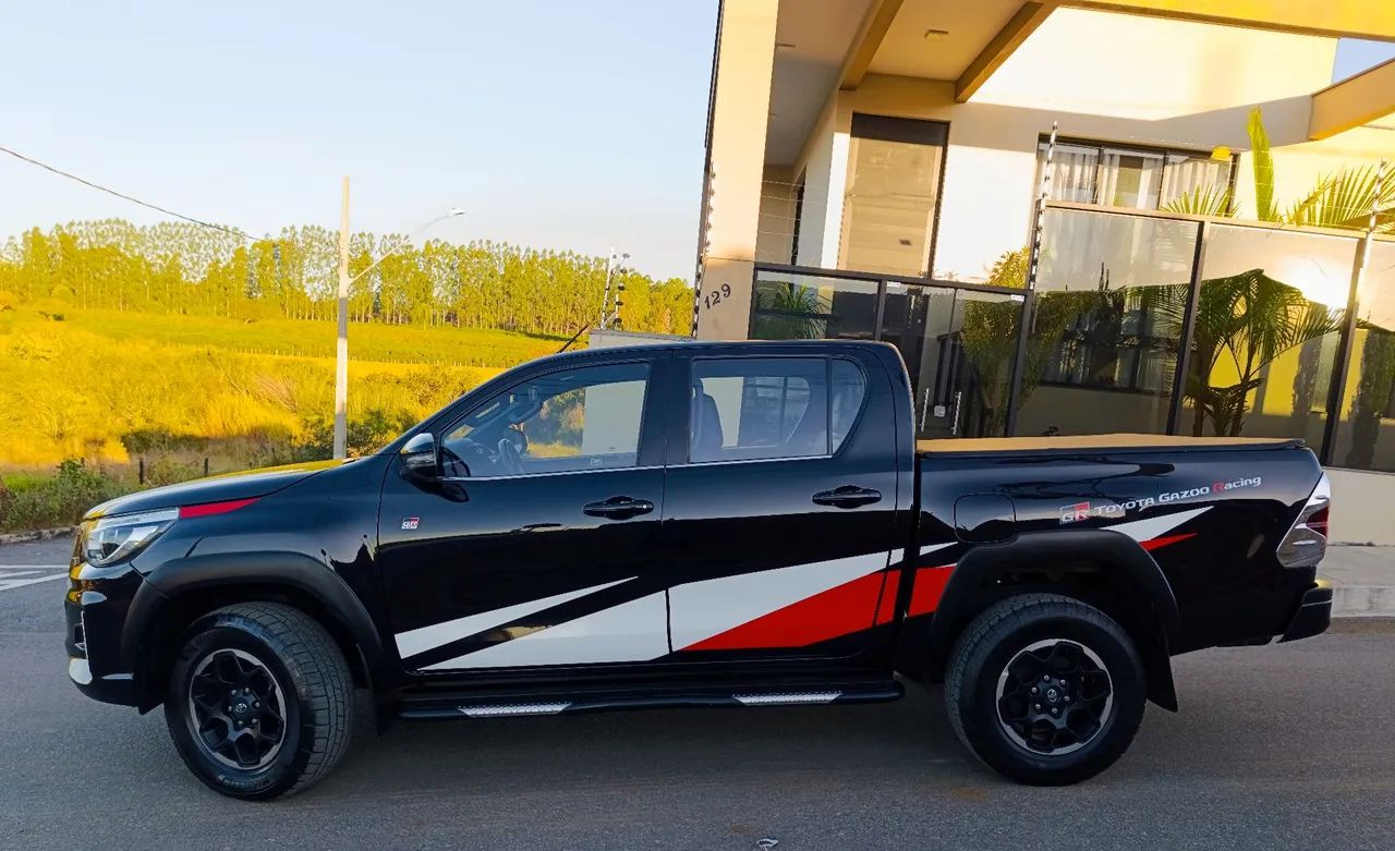 Toyota Hilux HILUX CD GR-S 4X4 2.8 TDI DIES. AUT. 2019