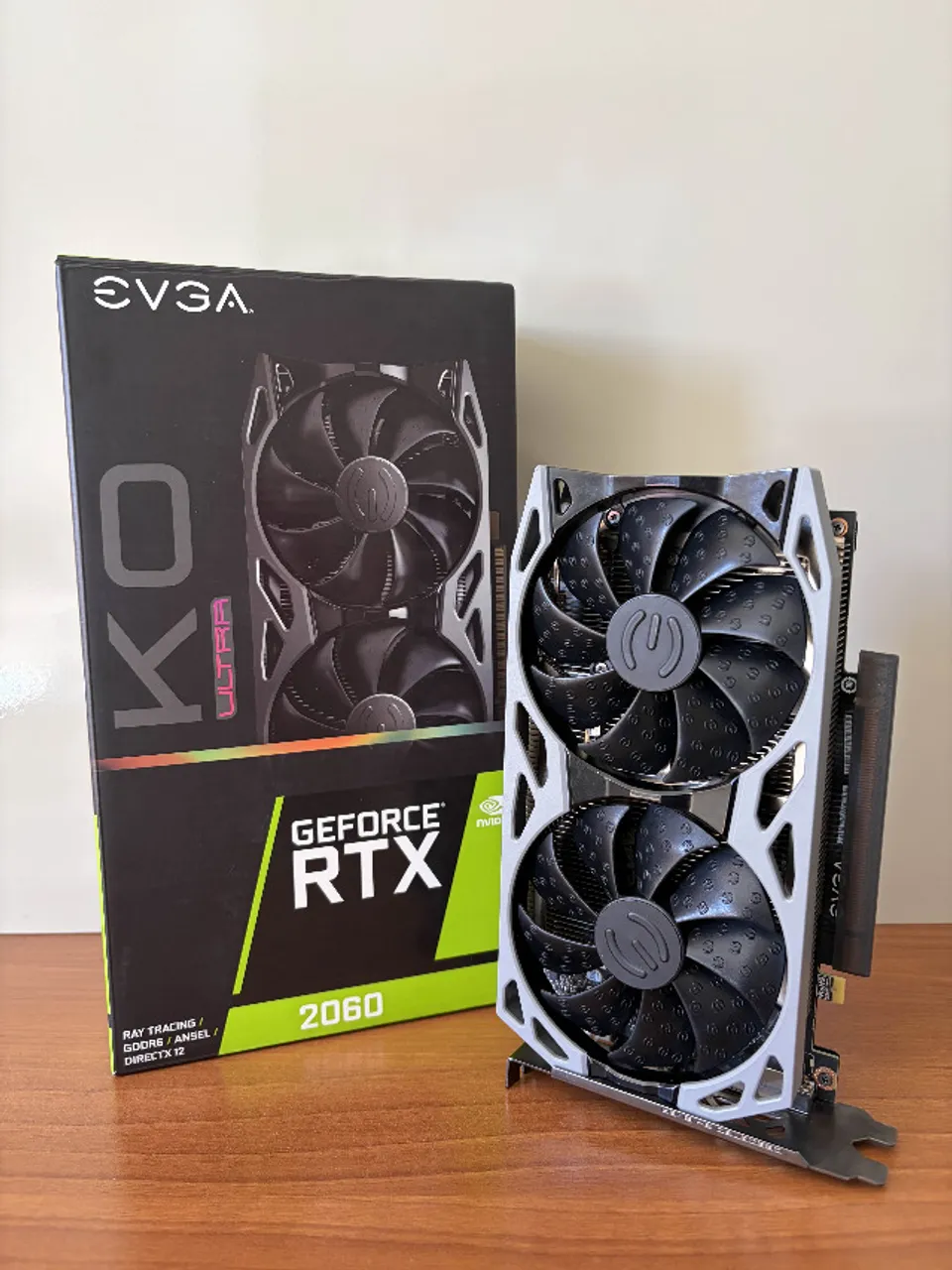 RTX 2060 Super Colorful 8GB GDDR6 - Perfeito Estado - Placas de
