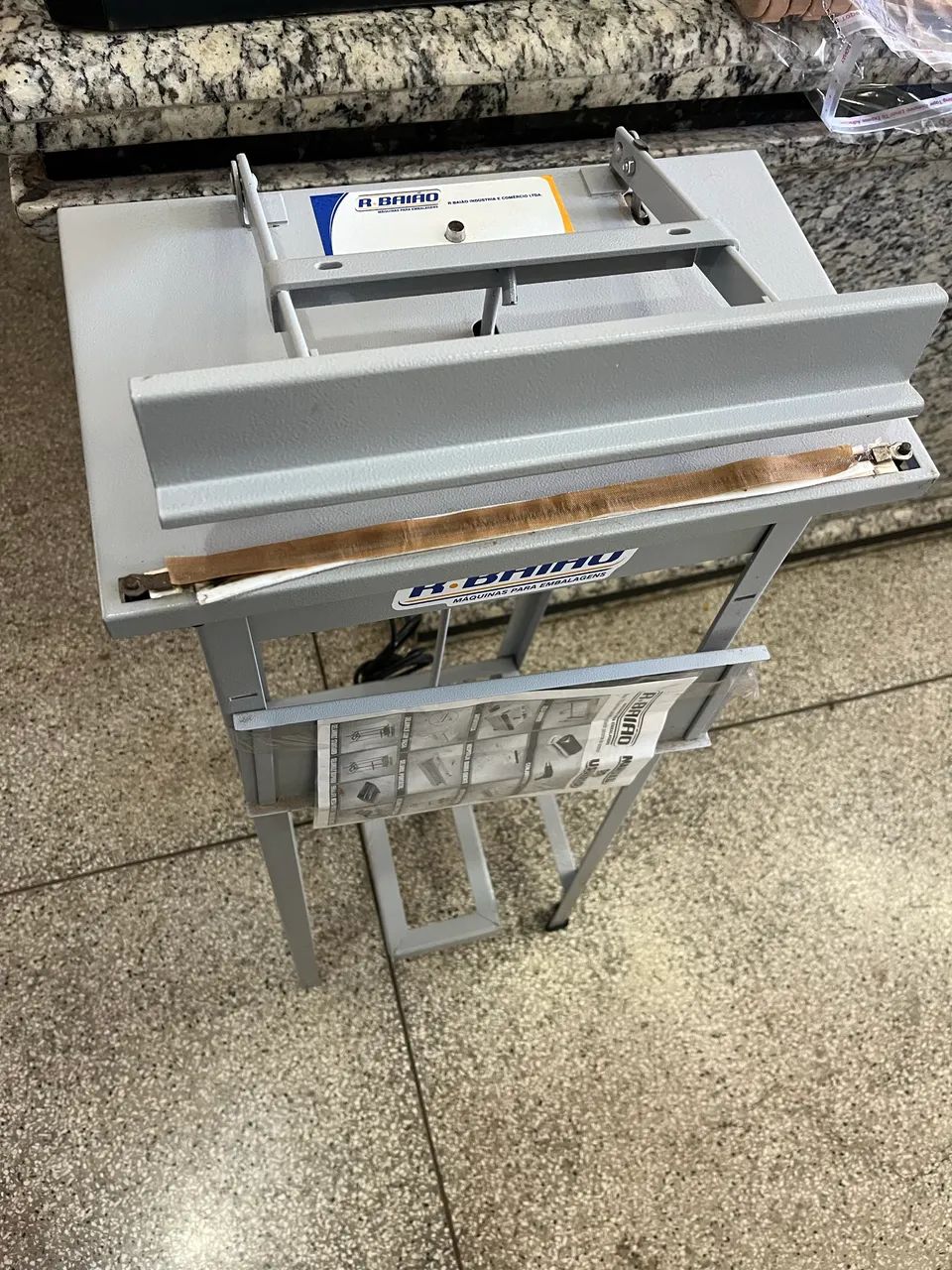 Seladora de embalagem com pedal - Foto 2