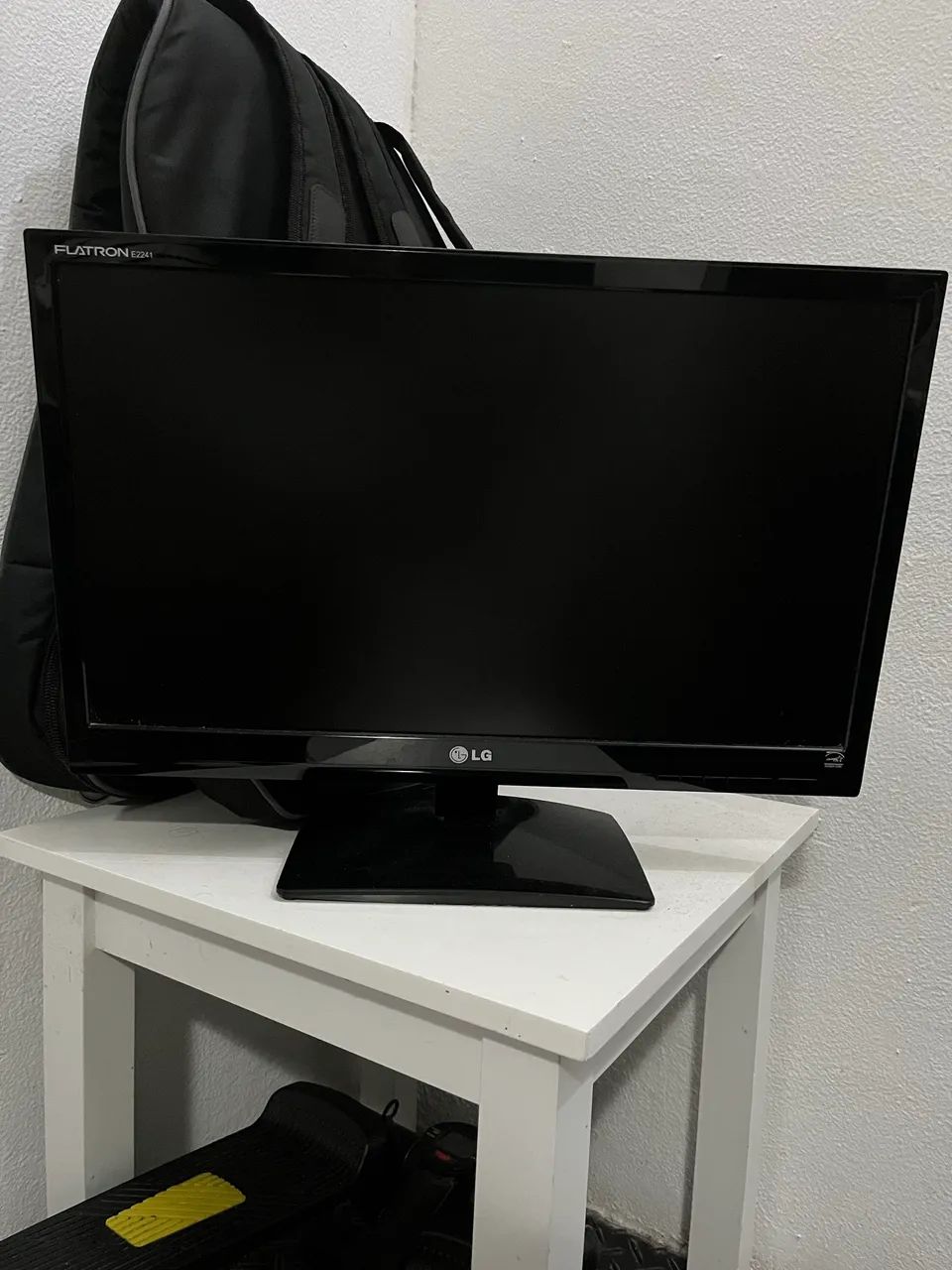 Monitor LG Flatron E2241 22 polegadas