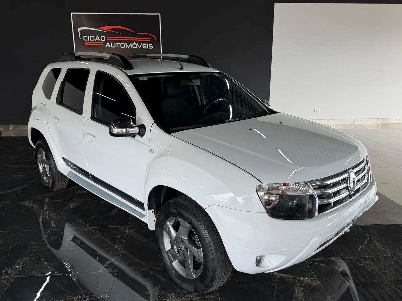 Renault Duster Dynamique 2.0 Hi-flex 16V Aut. 2014