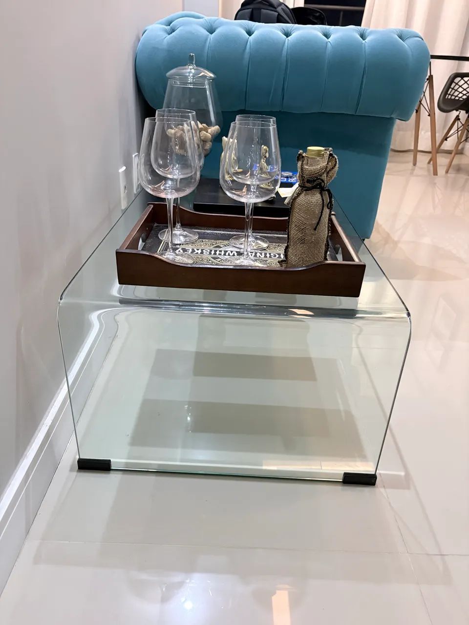 Mesa De Centro Em Vidro Curvo em perfeito estado  - Foto 3