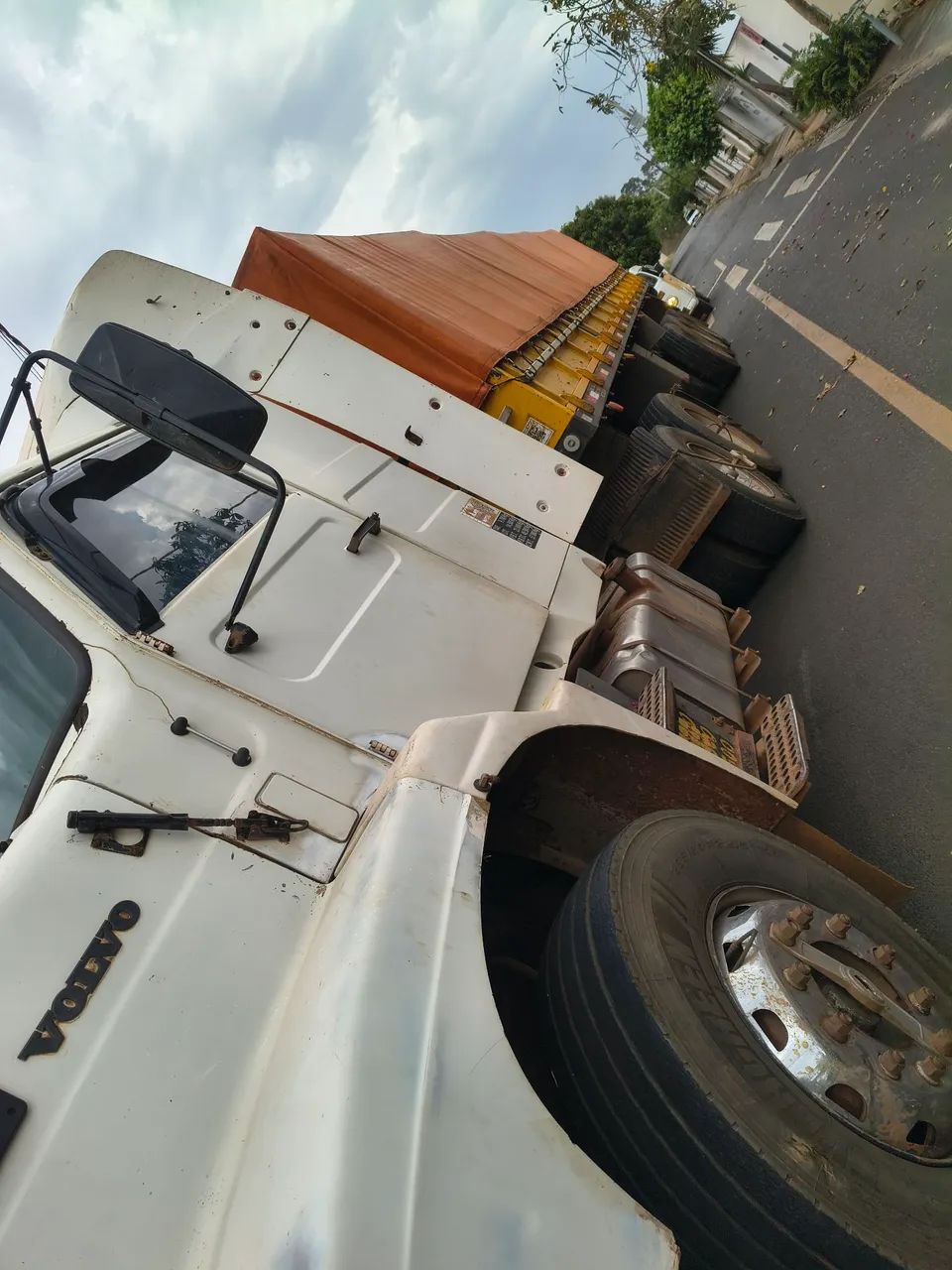 Caminhão volvo nl10  - Foto 2