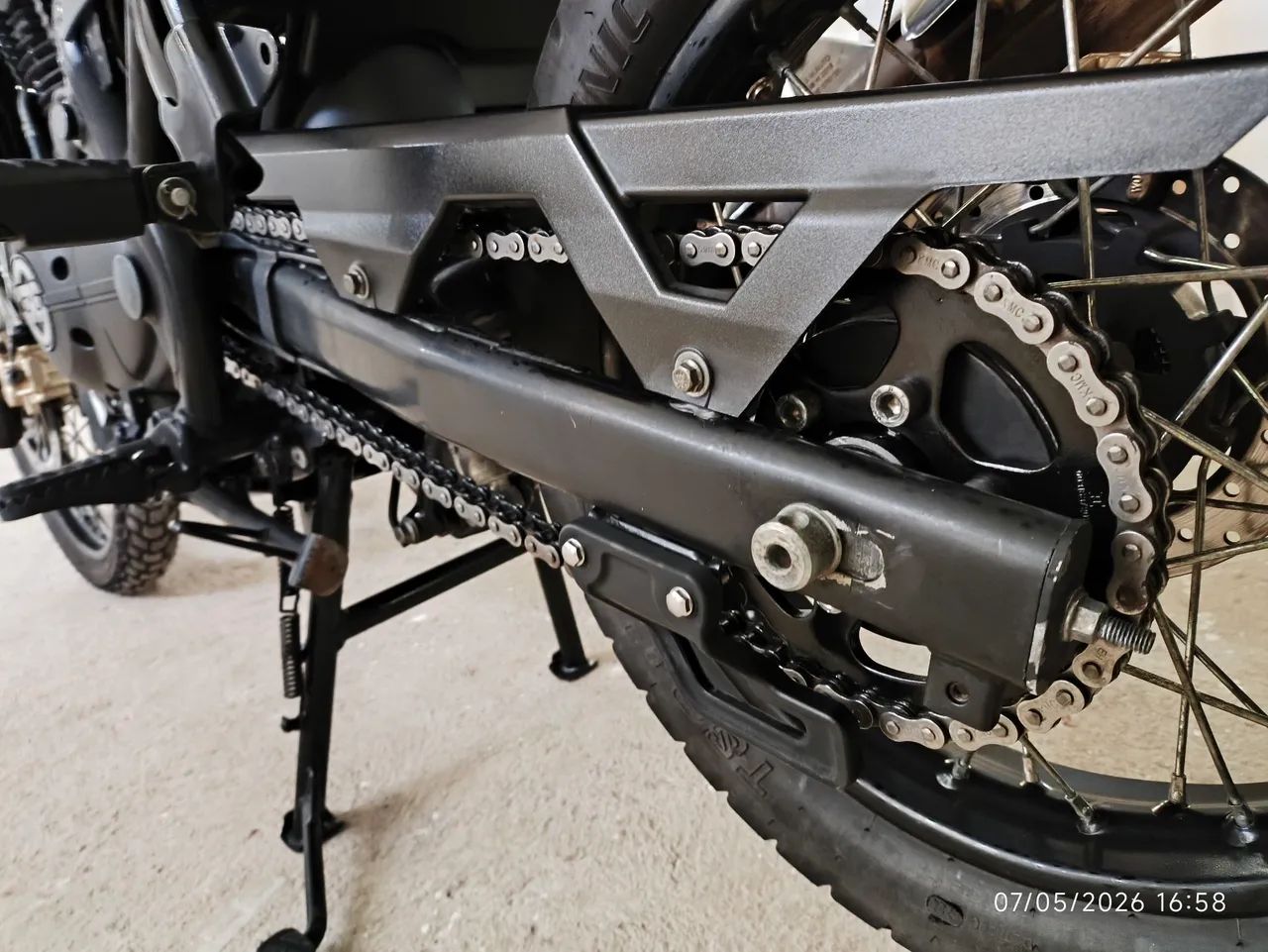 Royal enfield Himalayan 411 - Foto 4