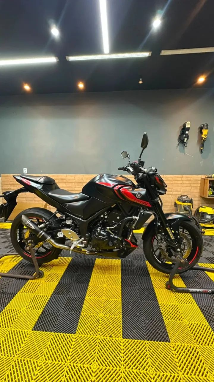 YAMAHA Mt03 2024 preta