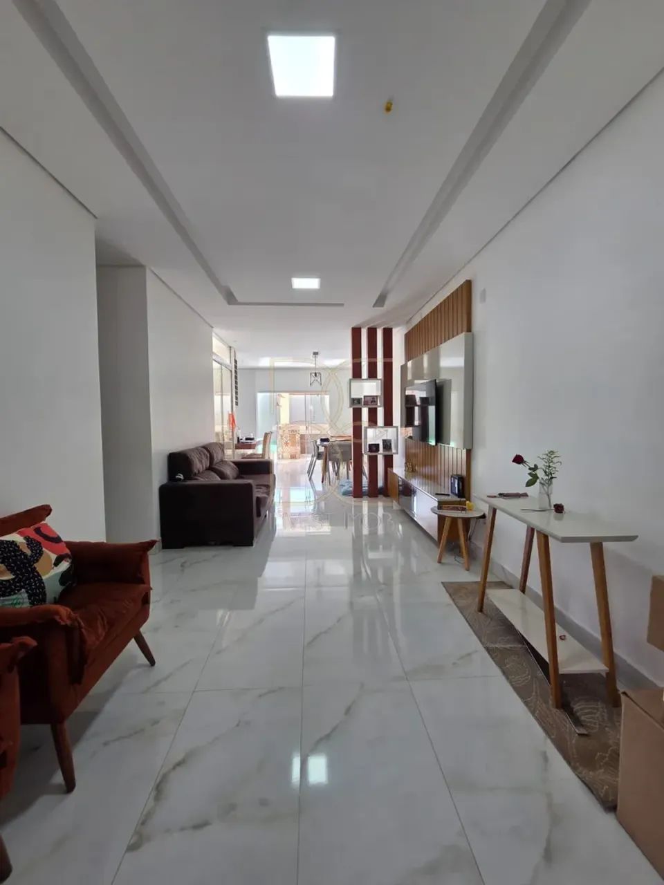 CASA 3 QUARTOS - CEILÂNDIA NORTE