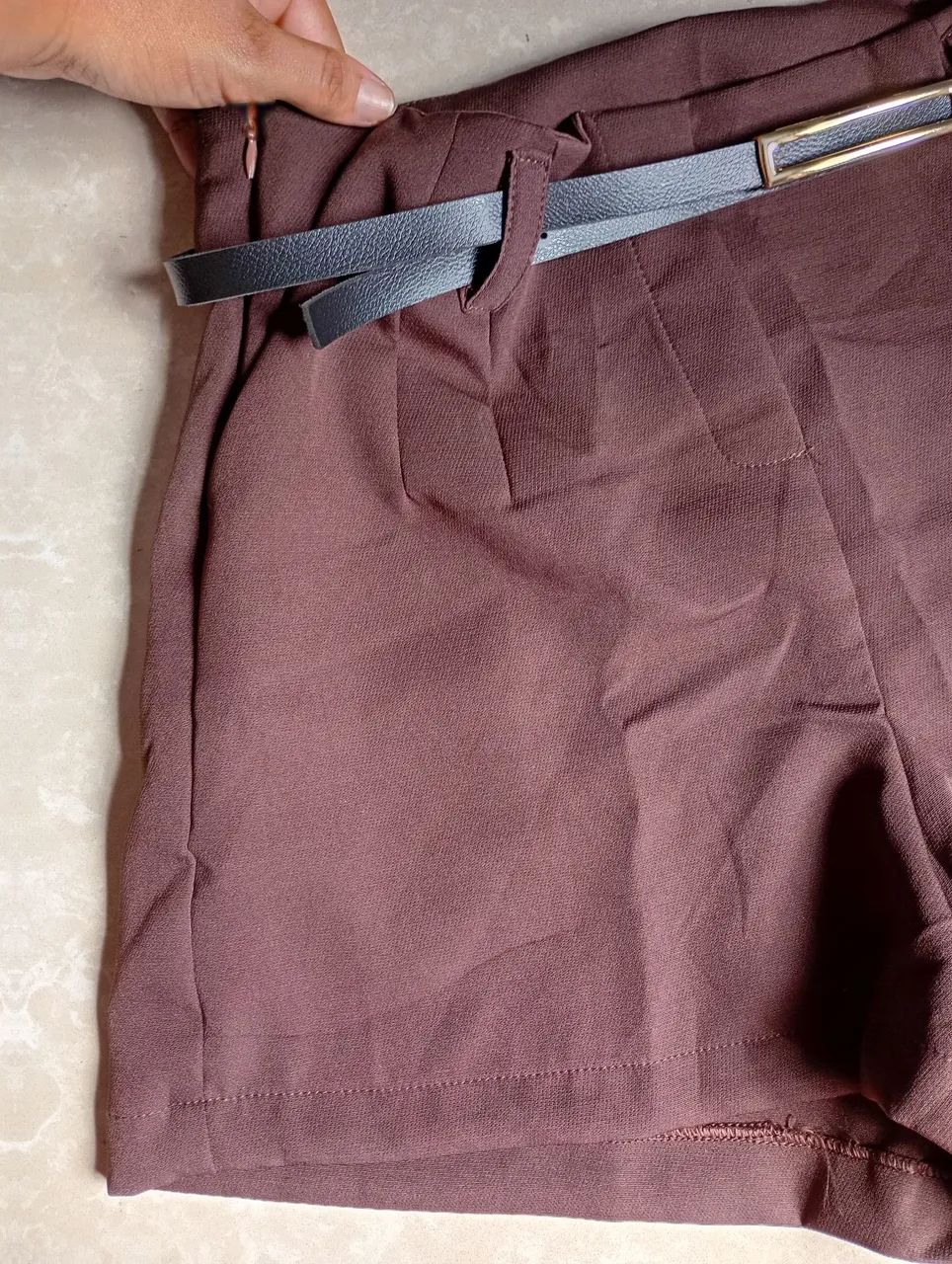 Short em Alfaiataria com cinto  - Foto 4