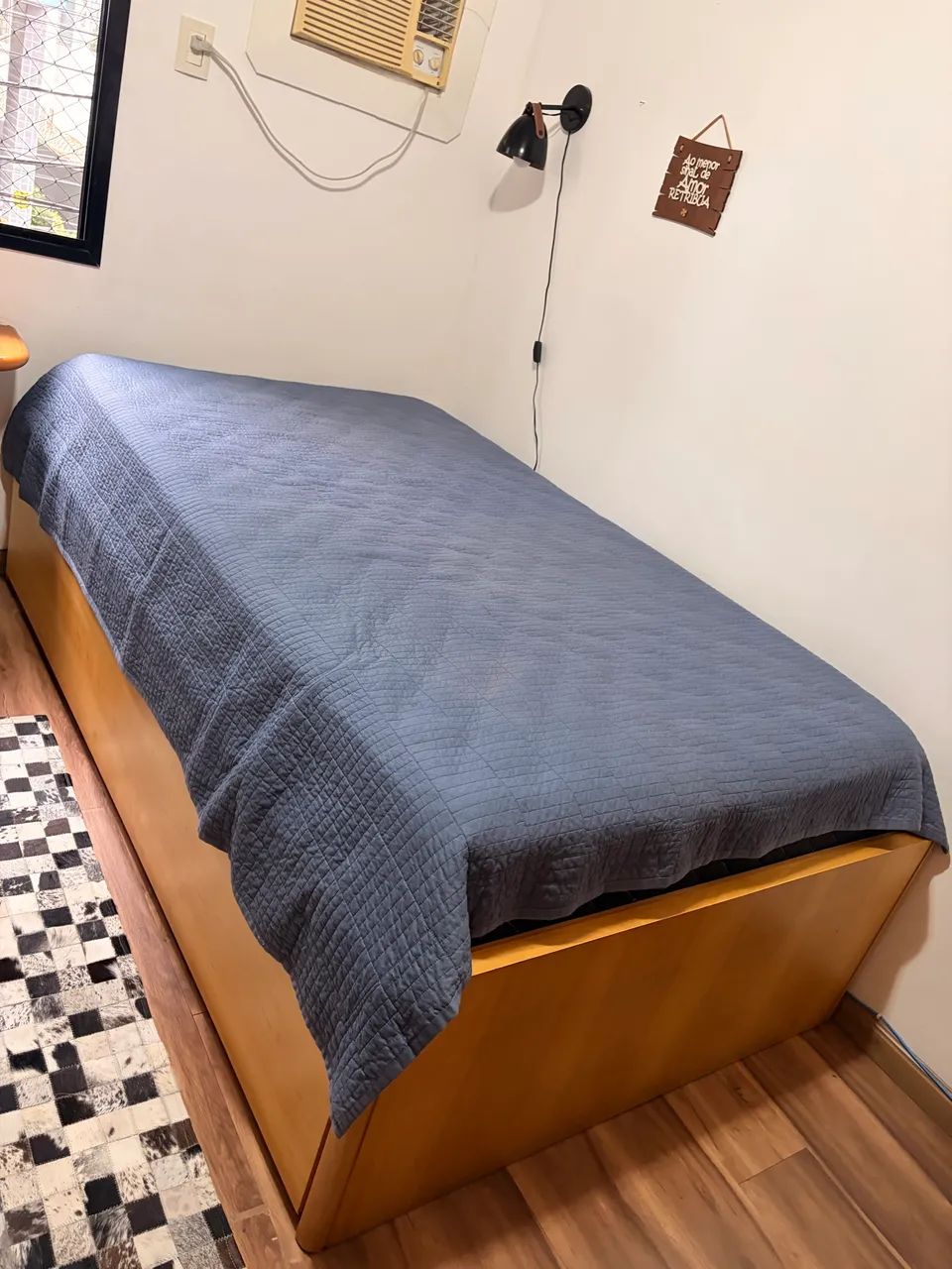 Cama ?Solteirão Americano?