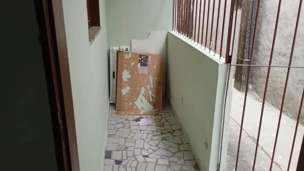 Alugo casa com 2 quartos em Canudos - Foto 4