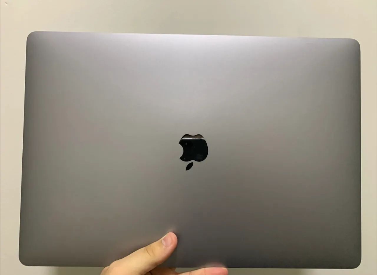 Macbook Pro 2019| i9| 64GB RAM| 512 SSD